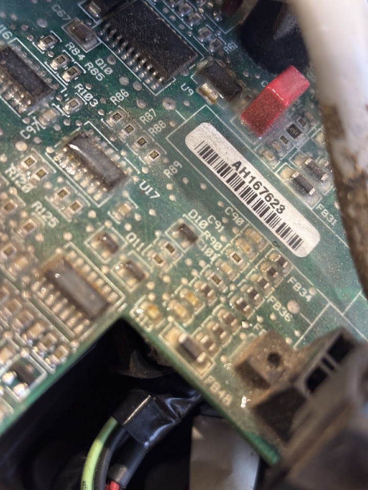 John Deere 9650 9750 STS CTS - płytka elektryczna podłokietnika AH167623 - Electrical system for Farm tractor: picture 1 John Deere 9650 9750 STS CTS - płytka elektryczna podłokietnika AH167623 - Electrical system for Farm tractor: picture 1