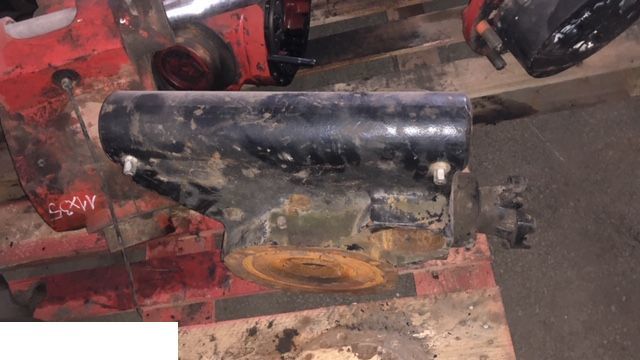 Manitou - Spicer Dana - Most Napędowy - Axle and parts for Agricultural machinery: picture 1 Manitou - Spicer Dana - Most Napędowy - Axle and parts for Agricultural machinery: picture 1