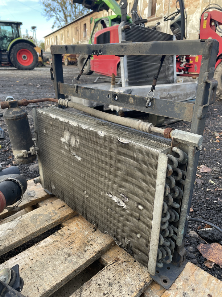 Same Rubin 150 - chłodnica - Oil cooler: picture 3 Same Rubin 150 - chłodnica - Oil cooler: picture 3