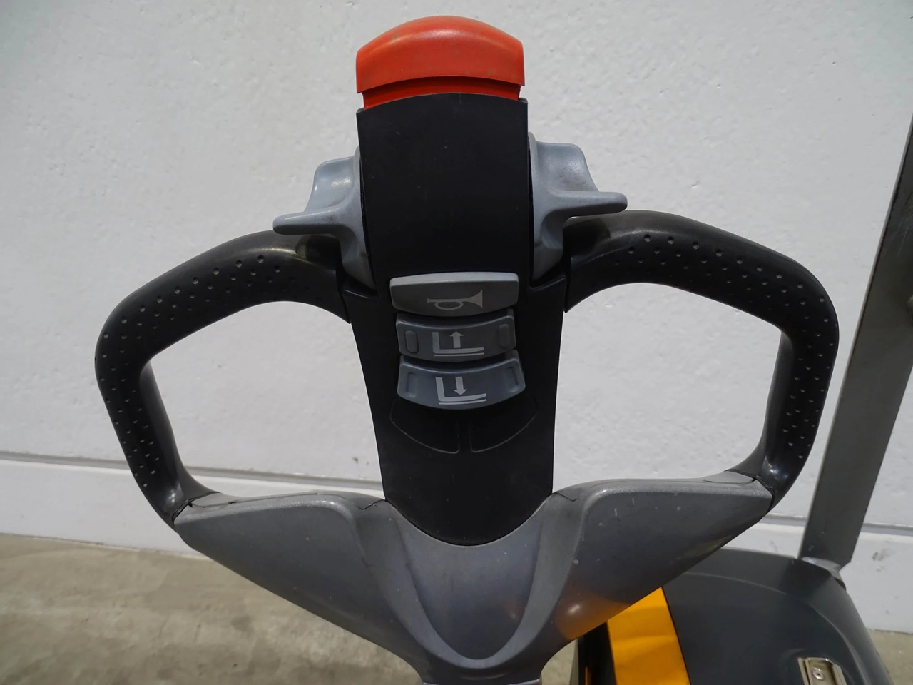 STILL EXU16 - Pallet truck: picture 3 STILL EXU16 - Pallet truck: picture 3