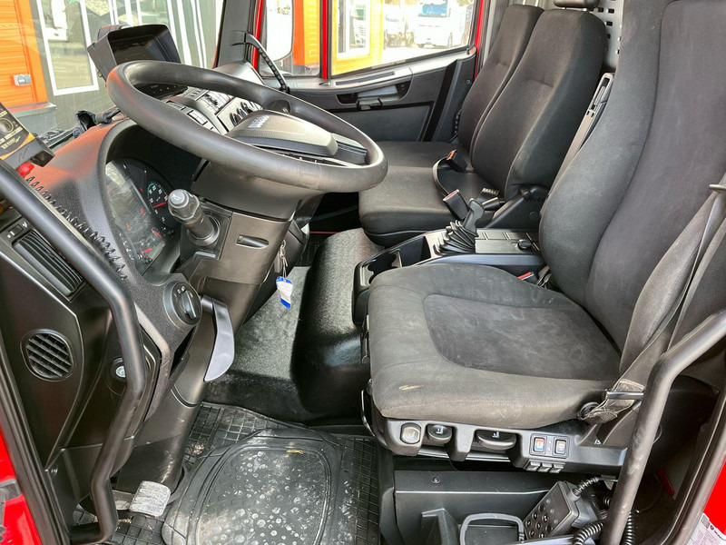 Tow truck Iveco Eurocargo 120-220L 4x2 WY 2500 / PLATFORM L=6570 mm: picture 20