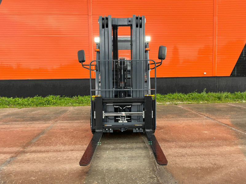Jac CPCD 35 J NEW ! / RATED CAPACITY 3500 kg / LIFTING HEIGHT 4800 mm - Diesel forklift: picture 3 Jac CPCD 35 J NEW ! / RATED CAPACITY 3500 kg / LIFTING HEIGHT 4800 mm - Diesel forklift: picture 3