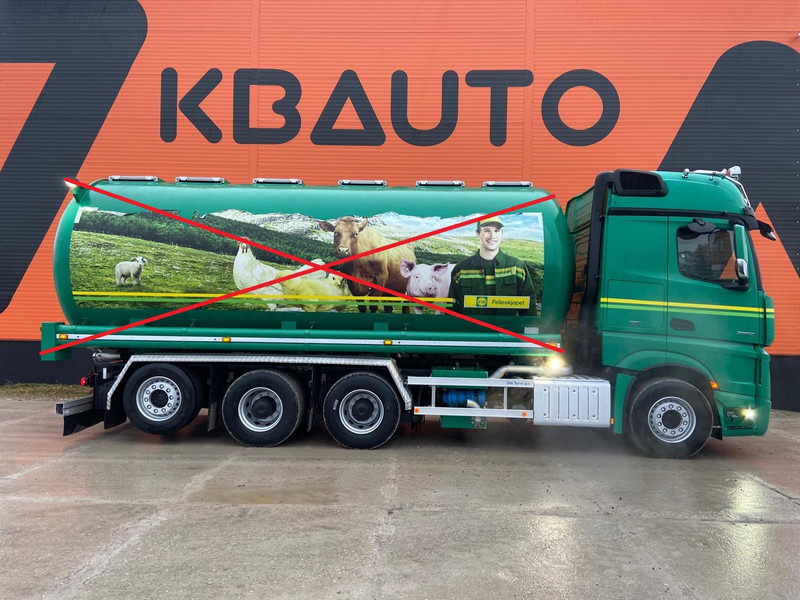 Mercedes-Benz Actros 3563 8x4*4 FOR SALE AS CHASSIS ! / RETARDER - Cab chassis truck: picture 4 Mercedes-Benz Actros 3563 8x4*4 FOR SALE AS CHASSIS ! / RETARDER - Cab chassis truck: picture 4