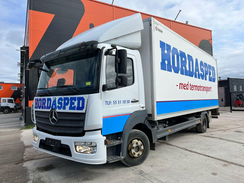 Mercedes-Benz Atego 1018 4x2 THERMOKING / BOX L=6477 mm - Refrigerator truck: picture 2 Mercedes-Benz Atego 1018 4x2 THERMOKING / BOX L=6477 mm - Refrigerator truck: picture 2