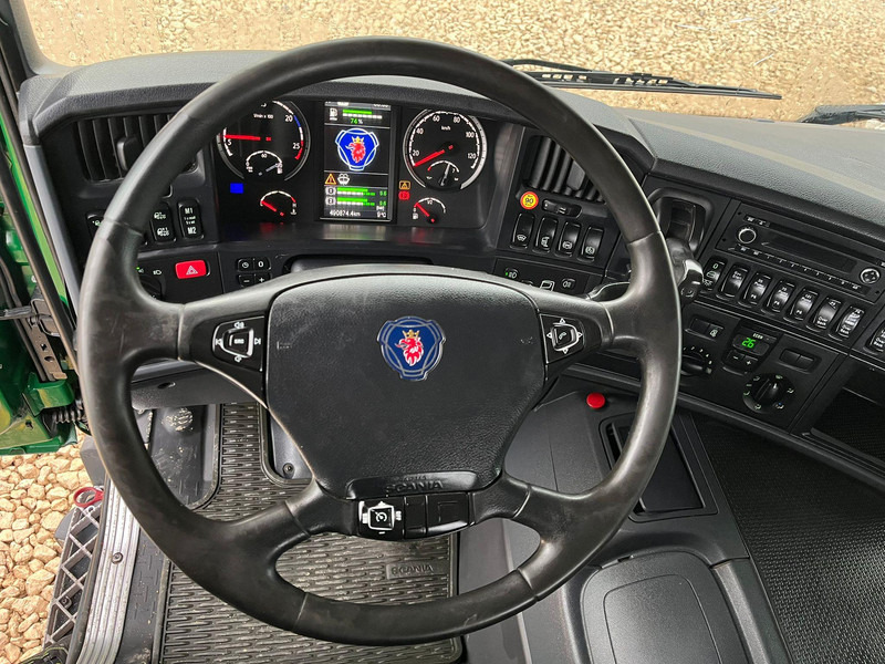 Cab chassis truck Scania P 450 8x4*4 FOR SALE AS CHASSIS / HYDRAULICS: picture 15