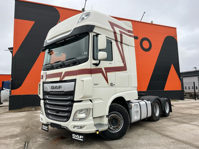 DAF XF 530 6x2 RETARDER / DOUBLE BOGIE - Tractor unit: picture 2 DAF XF 530 6x2 RETARDER / DOUBLE BOGIE - Tractor unit: picture 2