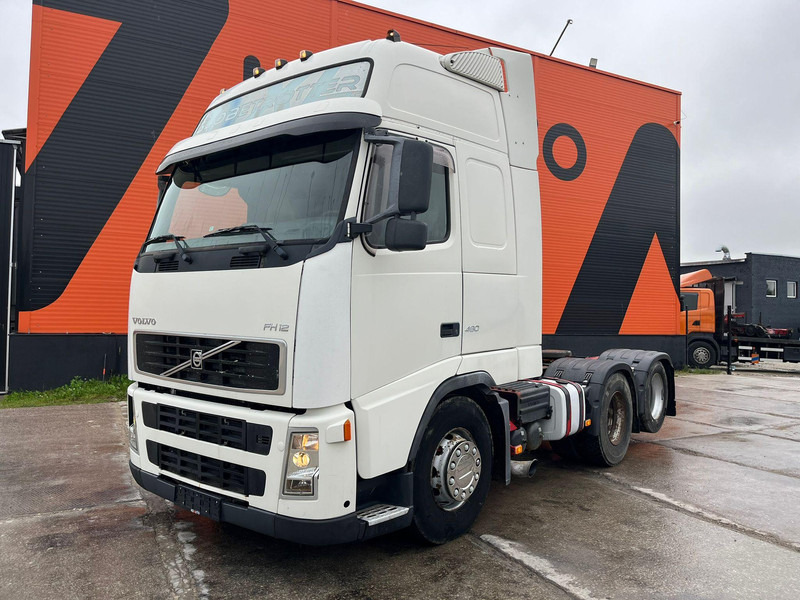 Volvo FH 12 460 6x2 GLOBE XL / DOUBLE BOGIE - Tractor unit: picture 2 Volvo FH 12 460 6x2 GLOBE XL / DOUBLE BOGIE - Tractor unit: picture 2
