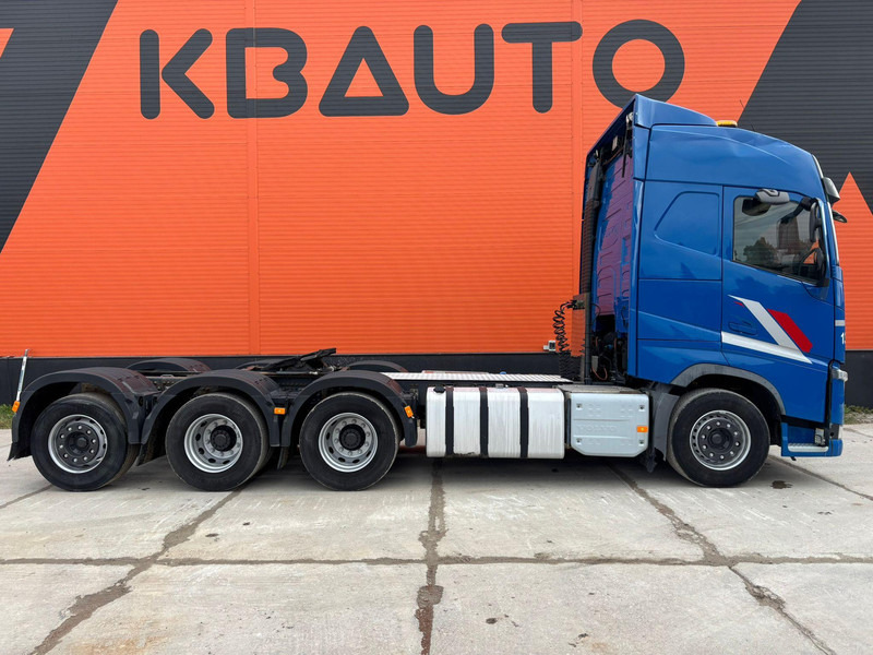 Volvo FH 500 8x4*4 GCW 70 ton / PTO - Tractor unit: picture 5 Volvo FH 500 8x4*4 GCW 70 ton / PTO - Tractor unit: picture 5
