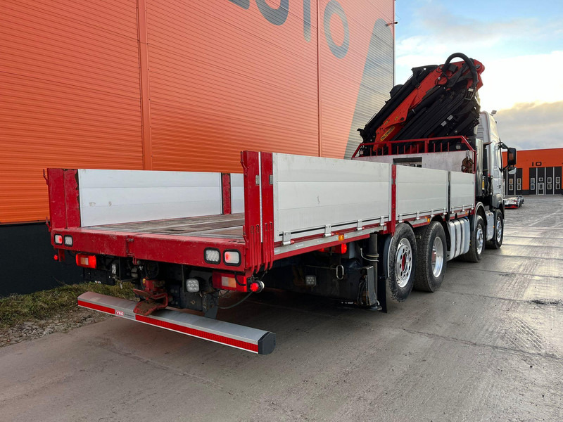 Interior photo 1: Dropside/ Flatbed truck, Crane truck Volvo FM 500 8x2*6 COMBI / EXTENDABLE PLATFORM + TRACTOR / PK65002 + JIB + WINCH / PLATFORM L=6498 mm