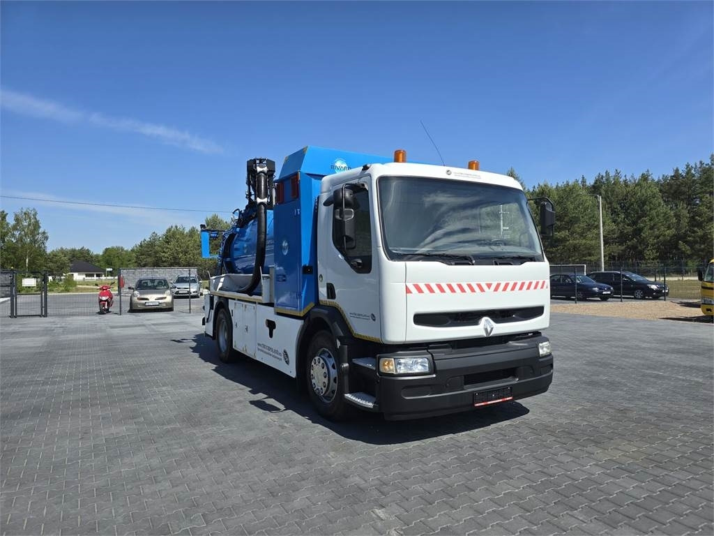 Renault WUKO RIVARD for collecting liquid waste  - Vacuum truck: picture 2 Renault WUKO RIVARD for collecting liquid waste  - Vacuum truck: picture 2