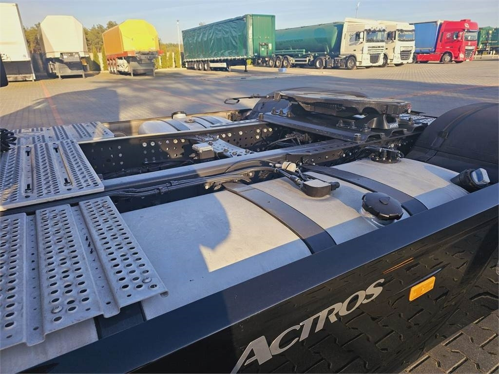 Mercedes-Benz ACTROS 1843 - Tractor unit: picture 5 Mercedes-Benz ACTROS 1843 - Tractor unit: picture 5