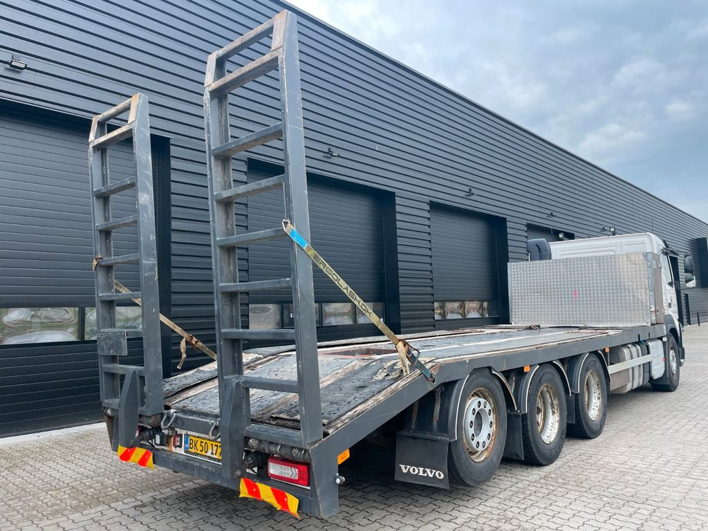 Volvo FMX 420 6x4 Volvo FMX 420 6x4 - Dropside/ Flatbed truck: picture 4 Volvo FMX 420 6x4 Volvo FMX 420 6x4 - Dropside/ Flatbed truck: picture 4