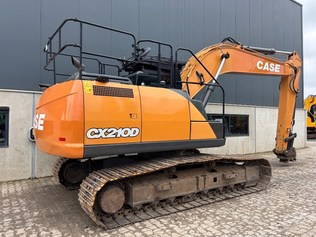 Case CX 210 D - Crawler excavator: picture 4 Case CX 210 D - Crawler excavator: picture 4