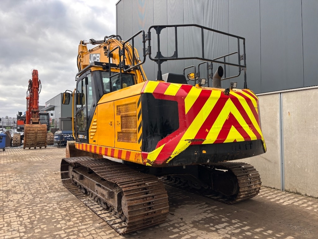 JCB 220 XL 4F -- 220X lc -- 220 X LC - Crawler excavator: picture 4 JCB 220 XL 4F -- 220X lc -- 220 X LC - Crawler excavator: picture 4