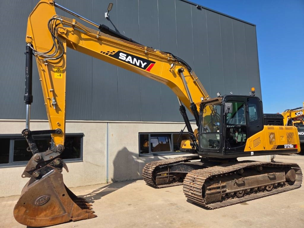 Sany SY215lc (EU model - Fully equipped) - Crawler excavator: picture 1 Sany SY215lc (EU model - Fully equipped) - Crawler excavator: picture 1