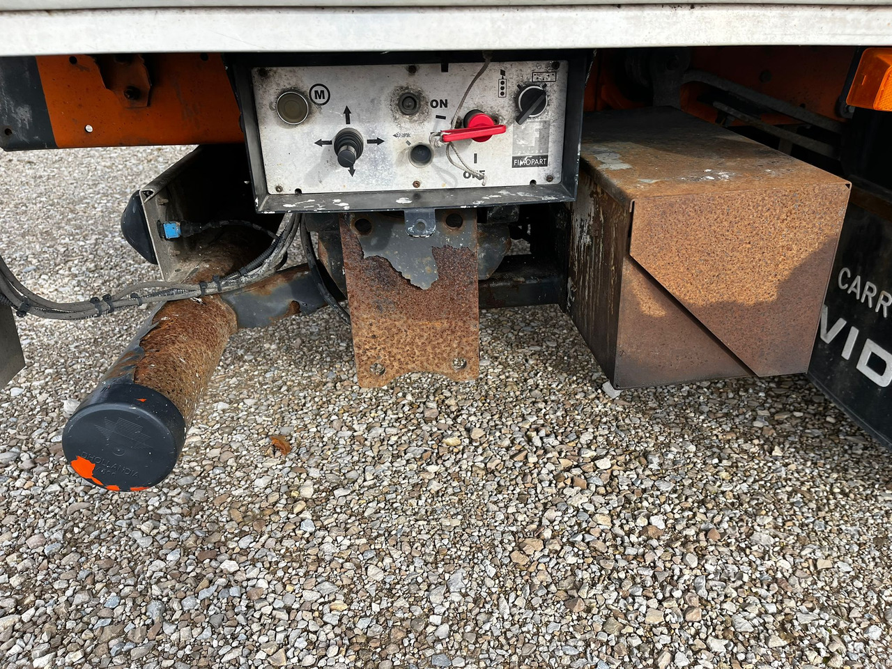 Box truck RENAULT Mascott DCI 160 CAISSE + HAYON: picture 20 Box truck RENAULT Mascott DCI 160 CAISSE + HAYON: picture 20