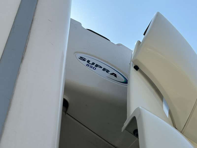 Refrigerator truck DAF CF 260 FA / Carrier Koeler - 30 gr / Chereau Frigobox / Laadklep 2000 kg: picture 13