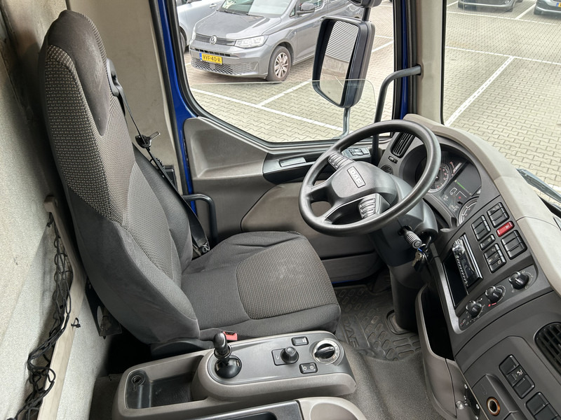 DAF LF 210 FA / 12 Ton / 454 dkm / Pritsch-Plane / LBW / APK TUV 11-25 - Curtainsider truck: picture 3 DAF LF 210 FA / 12 Ton / 454 dkm / Pritsch-Plane / LBW / APK TUV 11-25 - Curtainsider truck: picture 3