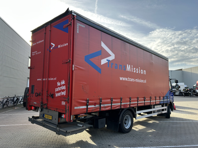 DAF LF 210 FA / 12 Ton / 557 dlm / Curtainside / Loadlift / APK TUV 05-26 - Curtainsider truck: picture 2 DAF LF 210 FA / 12 Ton / 557 dlm / Curtainside / Loadlift / APK TUV 05-26 - Curtainsider truck: picture 2
