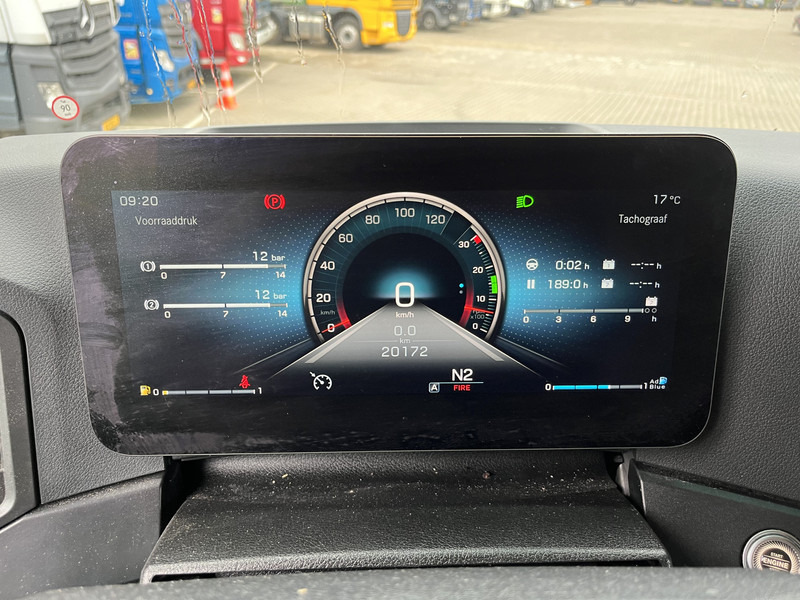 Mercedes-Benz Actros 2127 / Schuifzeil Box / Laadklep / APK 07-25 - Curtainsider truck: picture 4 Mercedes-Benz Actros 2127 / Schuifzeil Box / Laadklep / APK 07-25 - Curtainsider truck: picture 4