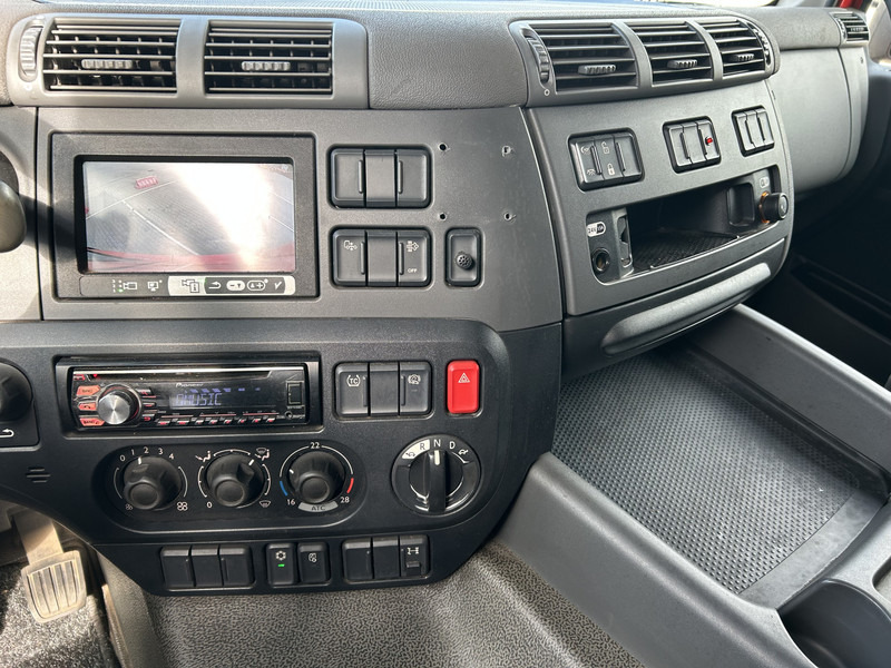 DAF CF 400 FT Space Cab / 718 dkm / NL Truck / APK TUV 02-26 - Tractor unit: picture 5 DAF CF 400 FT Space Cab / 718 dkm / NL Truck / APK TUV 02-26 - Tractor unit: picture 5