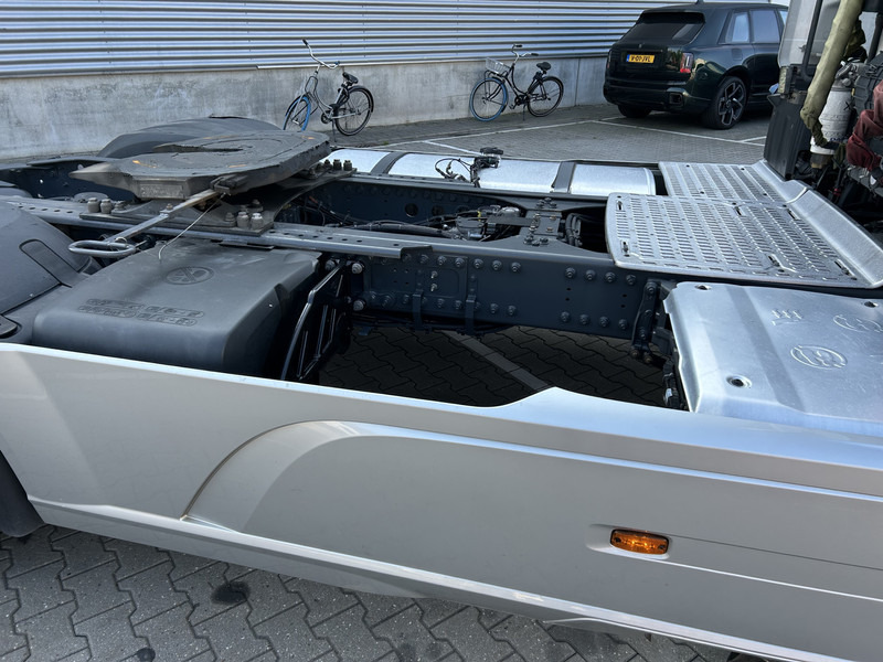 Tractor unit DAF CF 410 FT Space Cab / 309 dkm / Smart Tacho V2 / APK TUV 01-26: picture 13 Tractor unit DAF CF 410 FT Space Cab / 309 dkm / Smart Tacho V2 / APK TUV 01-26: picture 13