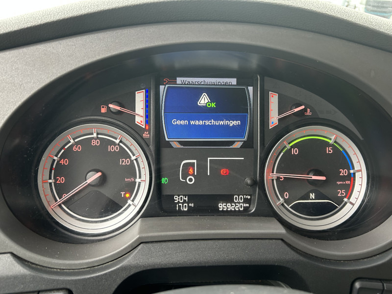 DAF XF 440 FT Space Cab / 959 dkm / 2 Tanks / Stand Klima / APK TUV 02-26 - Tractor unit: picture 4 DAF XF 440 FT Space Cab / 959 dkm / 2 Tanks / Stand Klima / APK TUV 02-26 - Tractor unit: picture 4