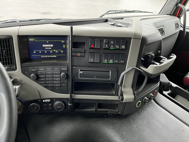 Tractor unit Volvo FM 410 Globetrotter / 814 dkm / VEB+ / Smart Tacho V2 / NL Truck: picture 6