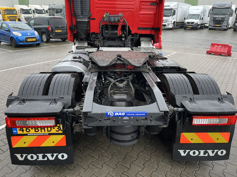 Tractor unit Volvo FM 410 Globetrotter / 814 dkm / VEB+ / Smart Tacho V2 / NL Truck: picture 13