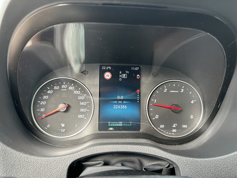 Mercedes-Benz Sprinter 515 1.9 CDI / Chassis Cabine / WB 433 cm / 324 dkm / APK TUV 03-26 - Van: picture 4 Mercedes-Benz Sprinter 515 1.9 CDI / Chassis Cabine / WB 433 cm / 324 dkm / APK TUV 03-26 - Van: picture 4
