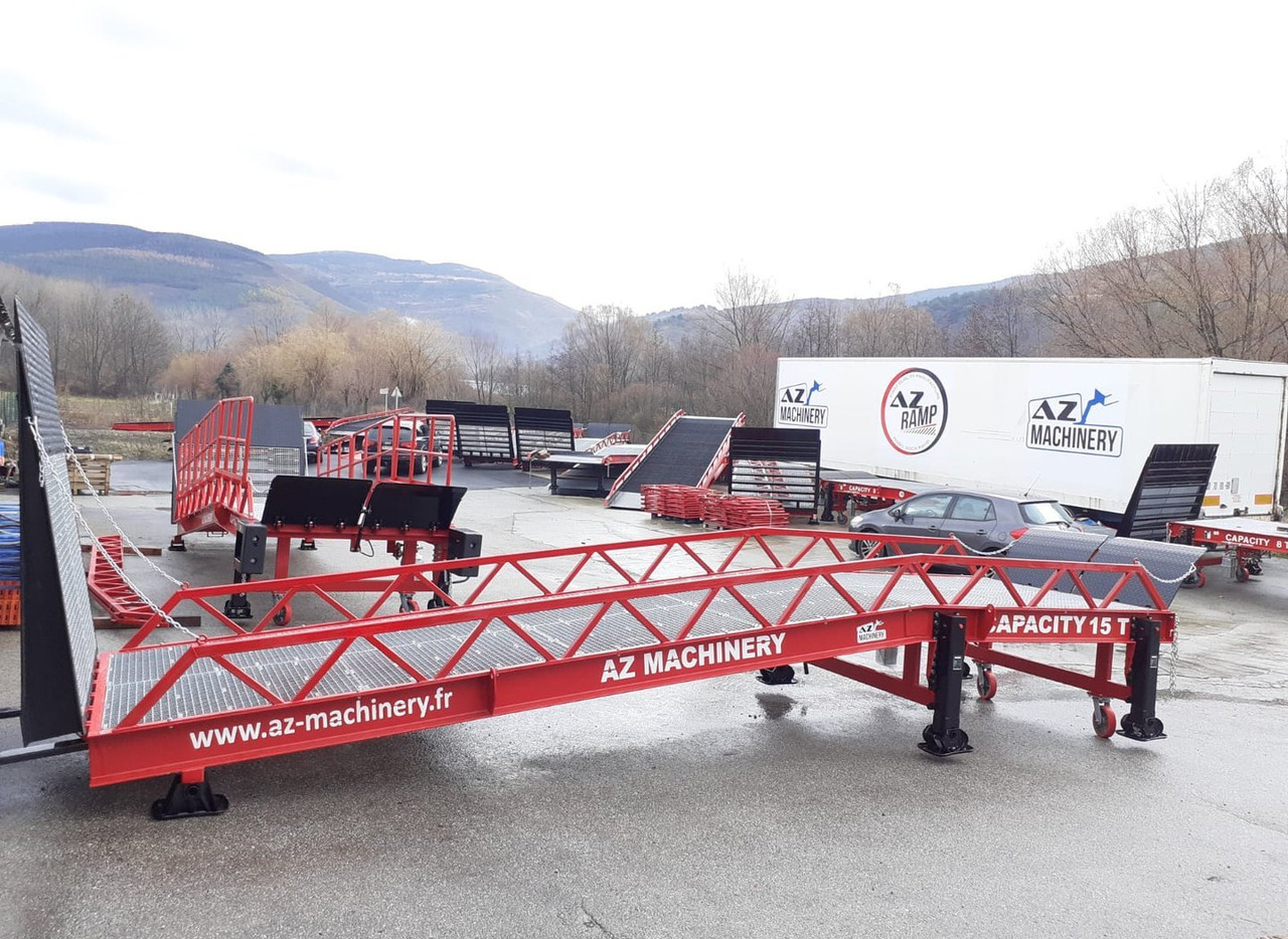 Loading Ramp with with hydraulic tilting bridge - AZ RAMP - STAR- 15T. 15 ton capacity - Loading ramp: picture 3 Loading Ramp with with hydraulic tilting bridge - AZ RAMP - STAR- 15T. 15 ton capacity - Loading ramp: picture 3