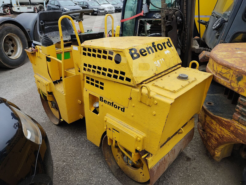 Benford  - Roller: picture 3 Benford  - Roller: picture 3