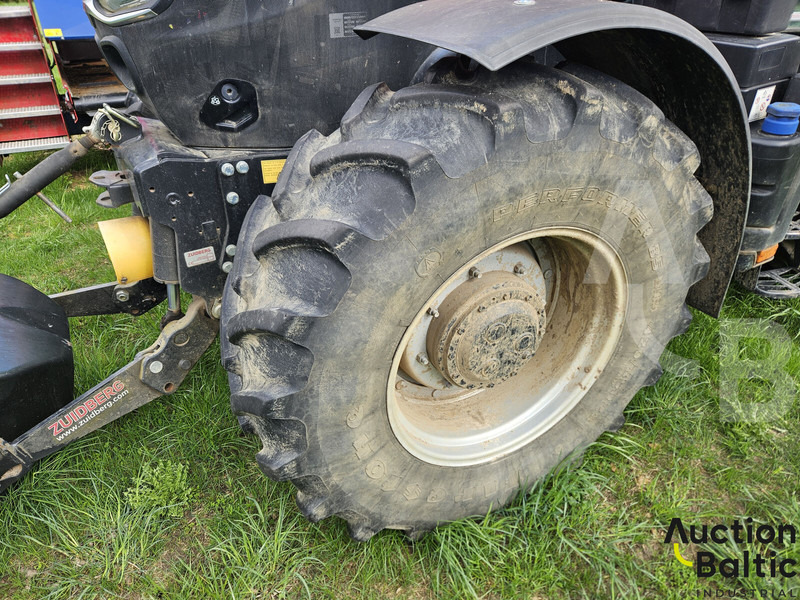 Lease a Case IH Puma 150 Case IH Puma 150: picture 14 Lease a Case IH Puma 150 Case IH Puma 150: picture 14