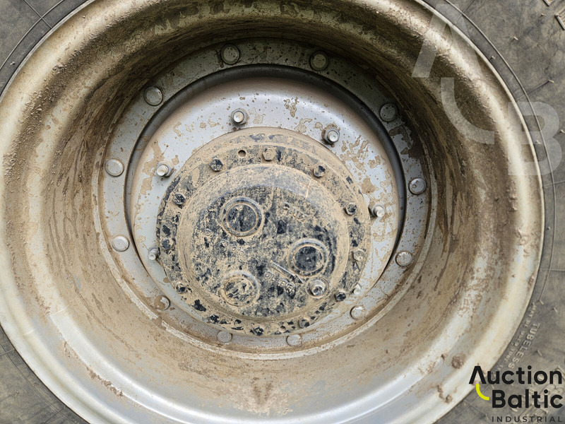 Lease a Case IH Puma 150 Case IH Puma 150: picture 13 Lease a Case IH Puma 150 Case IH Puma 150: picture 13