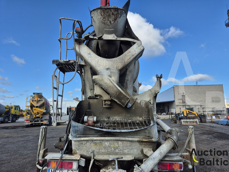 Stationary concrete pump DAF CF85: picture 8