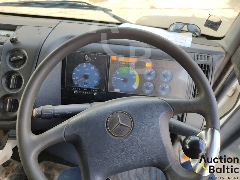 Lease a Mercedes-Benz 1517 Mercedes-Benz 1517: picture 8 Lease a Mercedes-Benz 1517 Mercedes-Benz 1517: picture 8