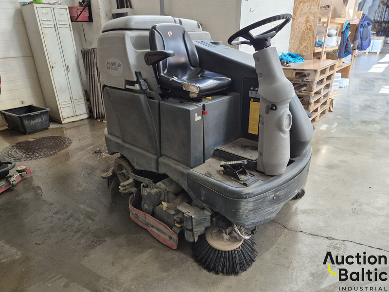 Nilfisk SC6500 - Road sweeper: picture 1 Nilfisk SC6500 - Road sweeper: picture 1
