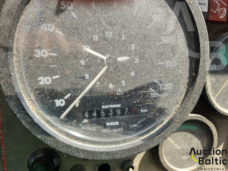 Tank truck Renault Midliner S 150: picture 7