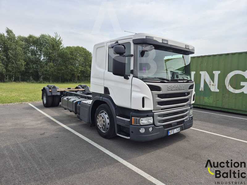 Scania P 450 - Cab chassis truck: picture 2 Scania P 450 - Cab chassis truck: picture 2
