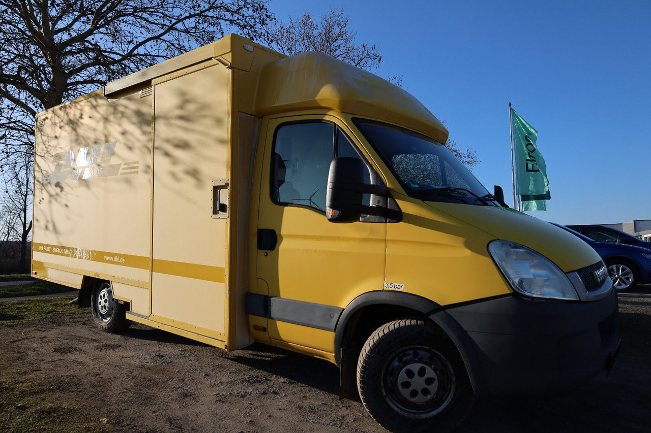 Iveco Daily/ Regalsystem/C30C - Box van: picture 2 Iveco Daily/ Regalsystem/C30C - Box van: picture 2