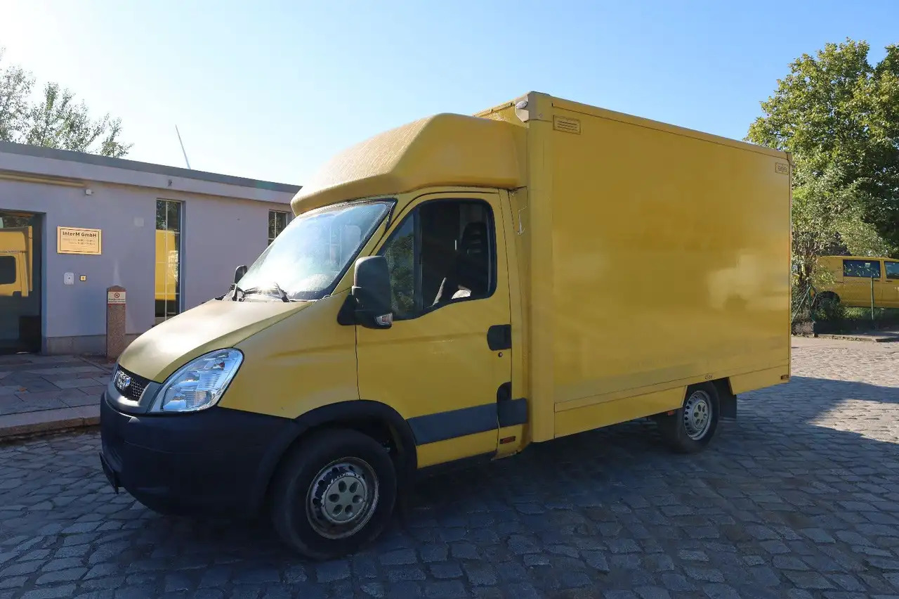 Iveco Daily/ Regalsystem/Luftfeder/KURZ/1. Hand - Box van: picture 2 Iveco Daily/ Regalsystem/Luftfeder/KURZ/1. Hand - Box van: picture 2