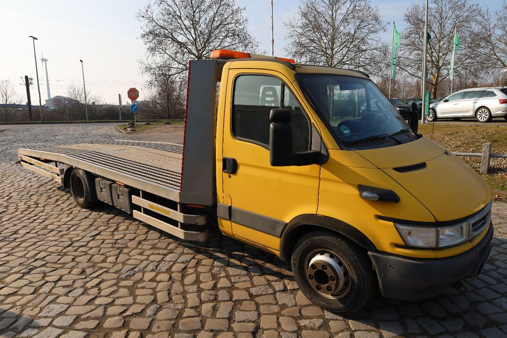 Iveco Daily/ S4/ Pannenhilfsfahrzeug - Tow truck: picture 1 Iveco Daily/ S4/ Pannenhilfsfahrzeug - Tow truck: picture 1