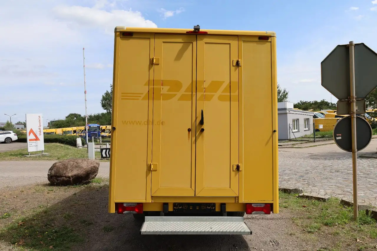 Iveco Iveco Daily/ Regalsystem/Luftfeder/KURZ/1. Hand - Box van: picture 4 Iveco Iveco Daily/ Regalsystem/Luftfeder/KURZ/1. Hand - Box van: picture 4