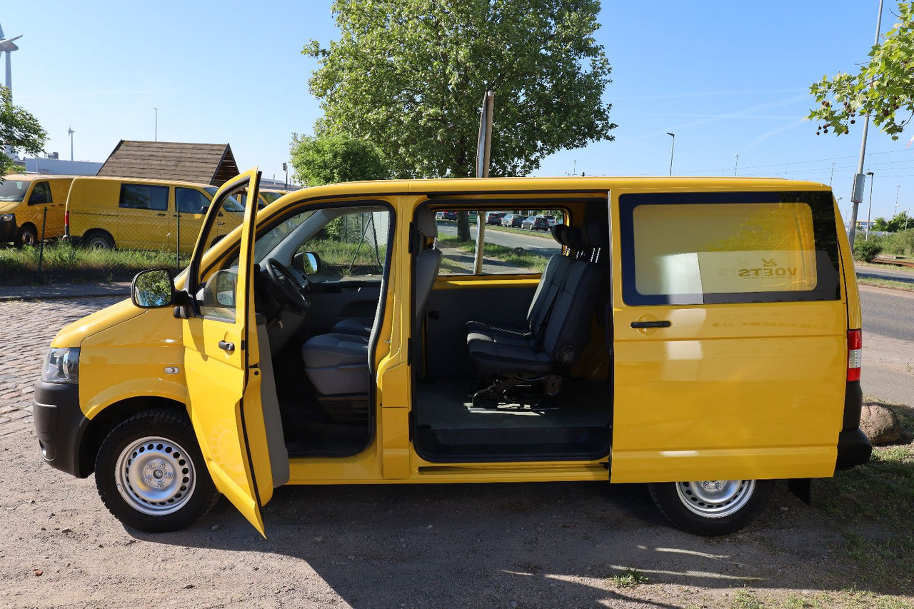 Volkswagen T5 Transporter Kasten-Kombi 2.0 TDI/EU5/5-Sitze - Passenger van: picture 1 Volkswagen T5 Transporter Kasten-Kombi 2.0 TDI/EU5/5-Sitze - Passenger van: picture 1