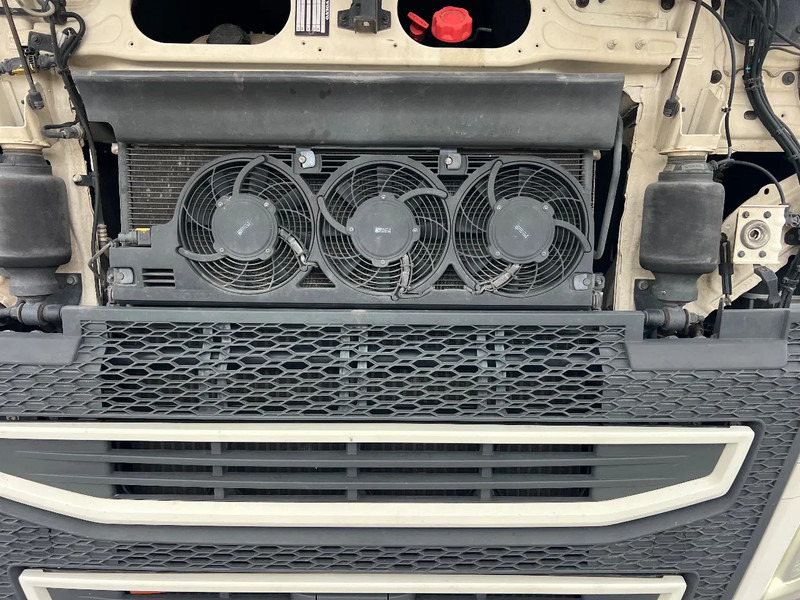 Volvo FH 540 FH 540 VOITH RETARDER-Park cool-fridge-Alcoa**Full VOLVO SERVICE - Tractor unit: picture 4 Volvo FH 540 FH 540 VOITH RETARDER-Park cool-fridge-Alcoa**Full VOLVO SERVICE - Tractor unit: picture 4