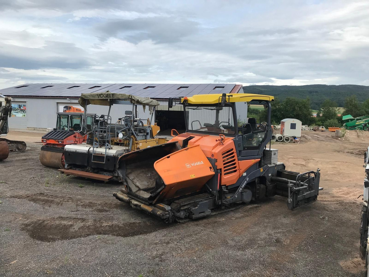 Vögele SUPER 1800-3i - Asphalt paver: picture 1 Vögele SUPER 1800-3i - Asphalt paver: picture 1
