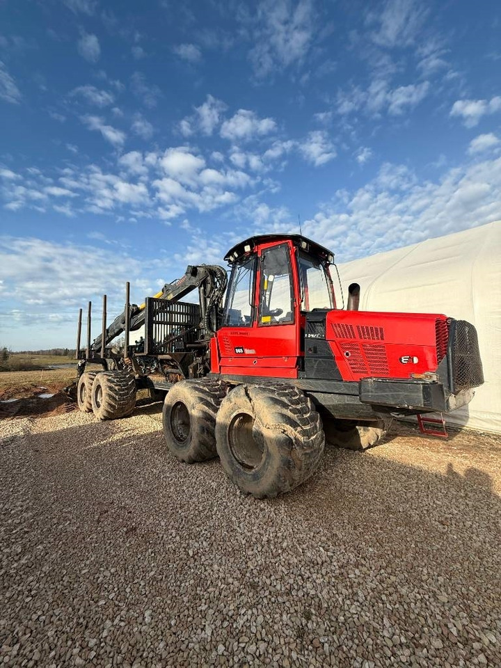 Komatsu 865 - Forwarder: picture 4 Komatsu 865 - Forwarder: picture 4