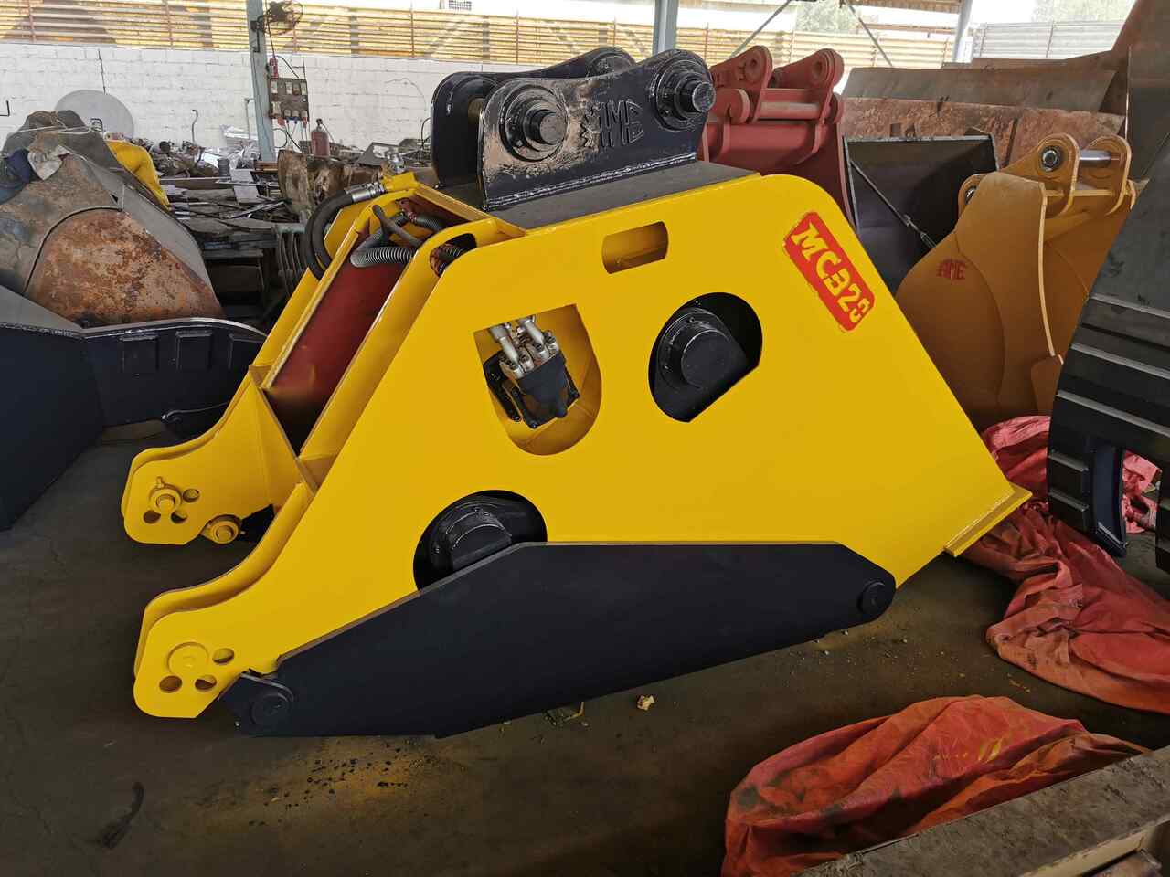 New Bucket for Excavator AME Crusher Bucket (MCB 20): picture 11