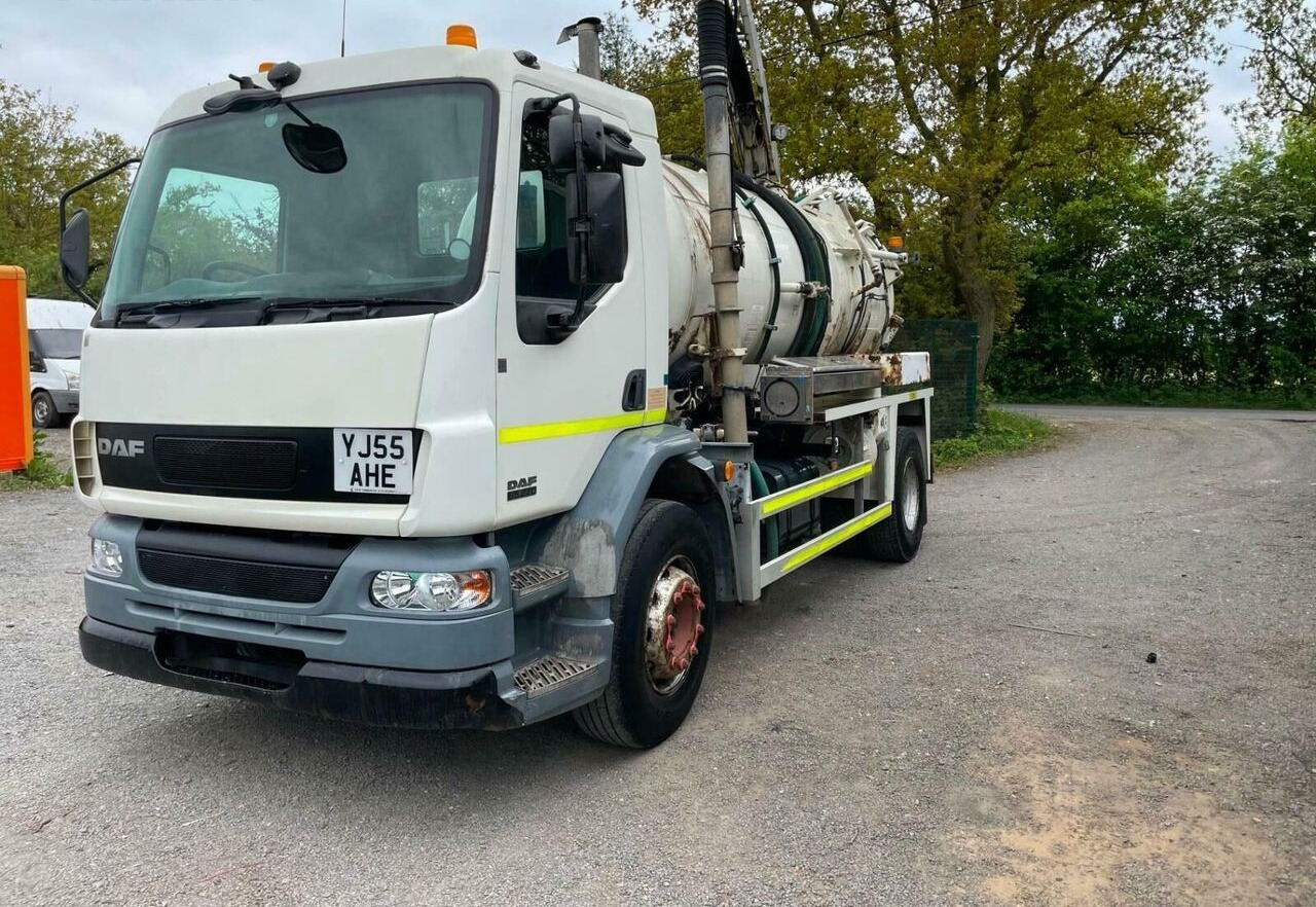 DAF 55lf - Vacuum truck: picture 4 DAF 55lf - Vacuum truck: picture 4