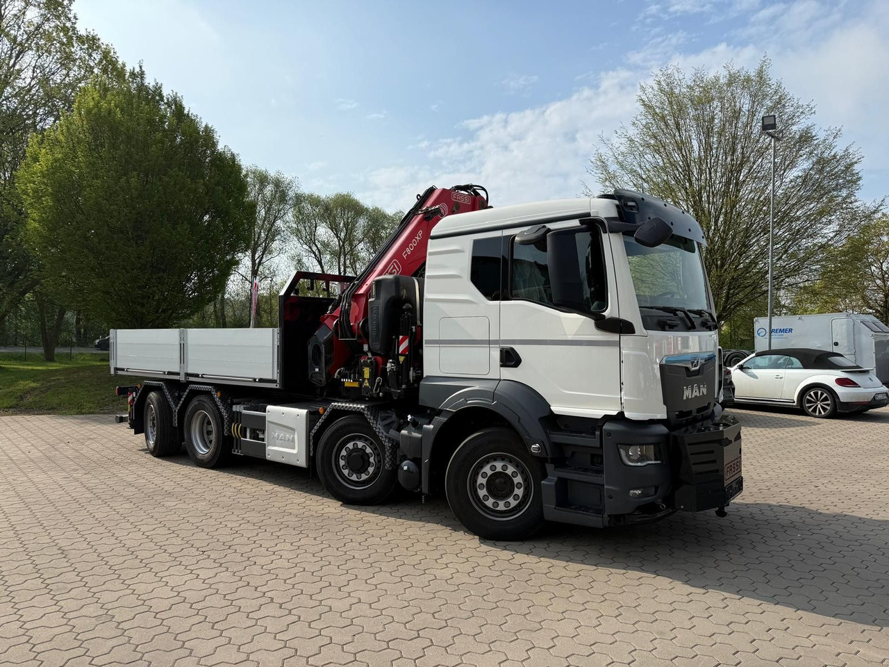 MAN 35.520 8x4 mit Kran Fassi F800 RA2.28 - Crane truck: picture 2 MAN 35.520 8x4 mit Kran Fassi F800 RA2.28 - Crane truck: picture 2